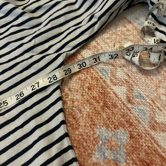 Frank and Eileen EFFIE Long-Sleeve Funnel Neck Capelet navy and white stripe L - Picture 5 of 7